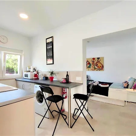 Fantastico 1 - With Terrace Apartamento